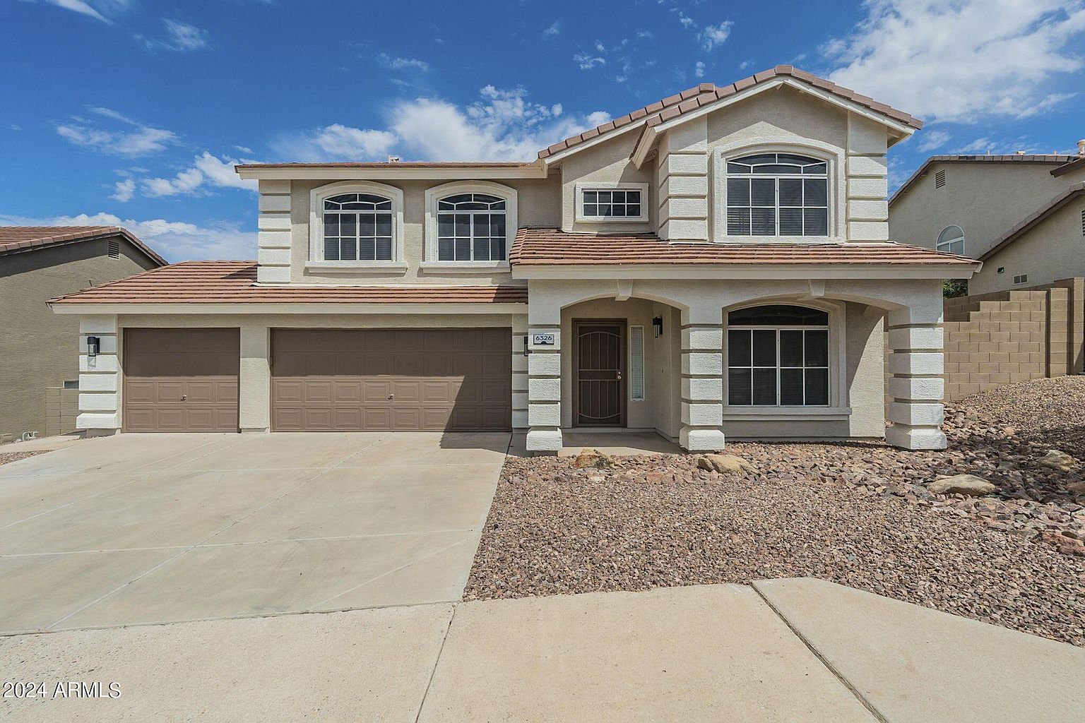 6326 W EL CORTEZ Place photo 3