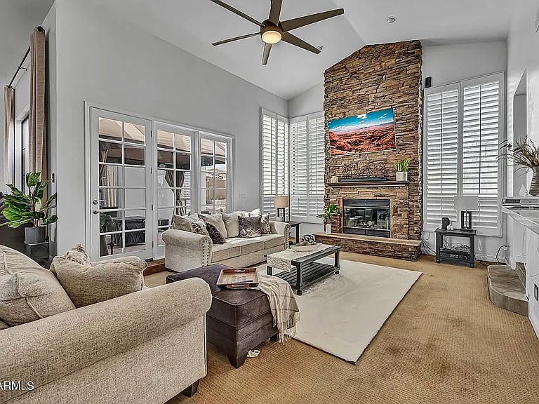 4618 W Park View Cir photo 3