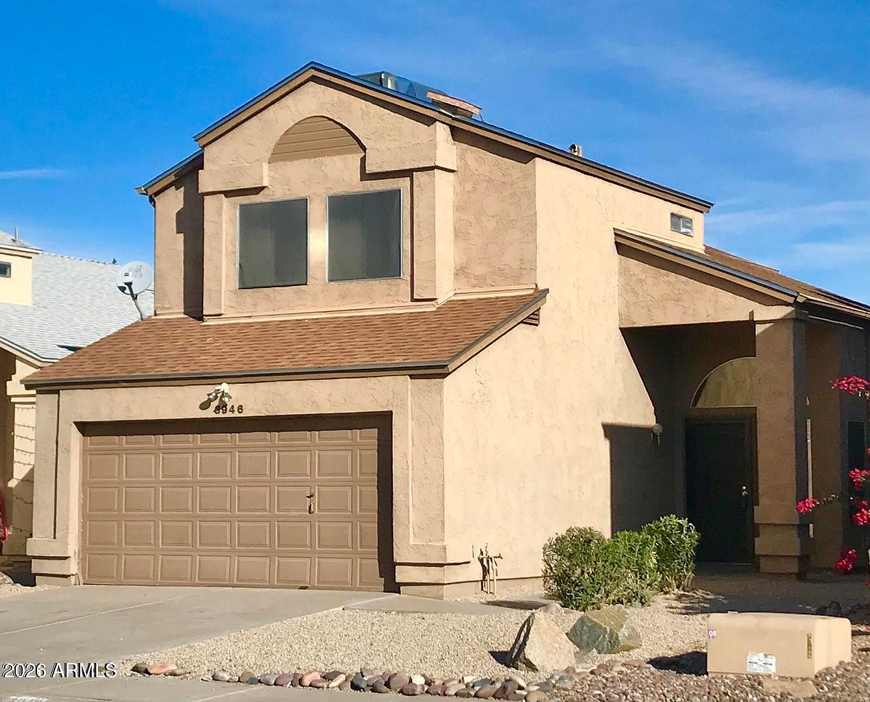 3946 W Camino Del Rio photo 3