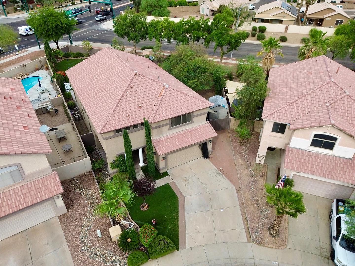 24833 N 37th Ln Glendale, AZ 85310 photo 2