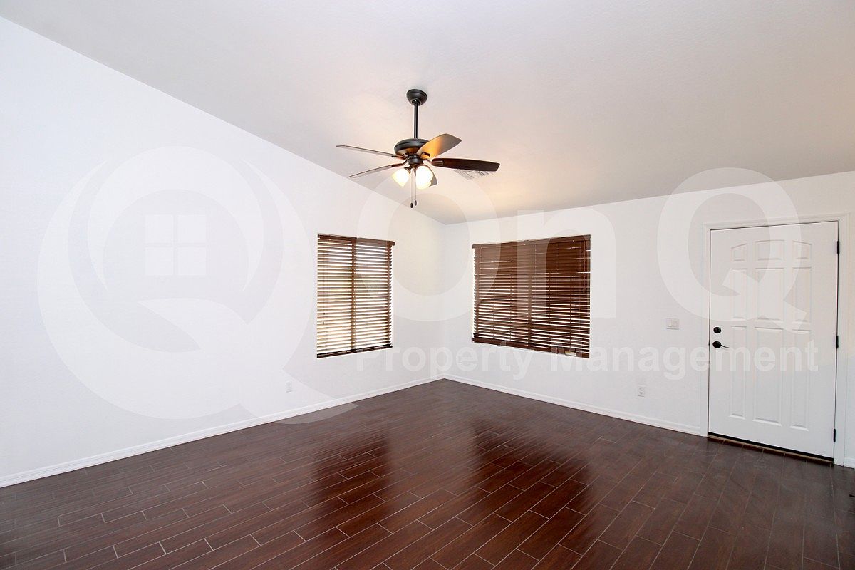 3740 W Charlotte Dr photo 5