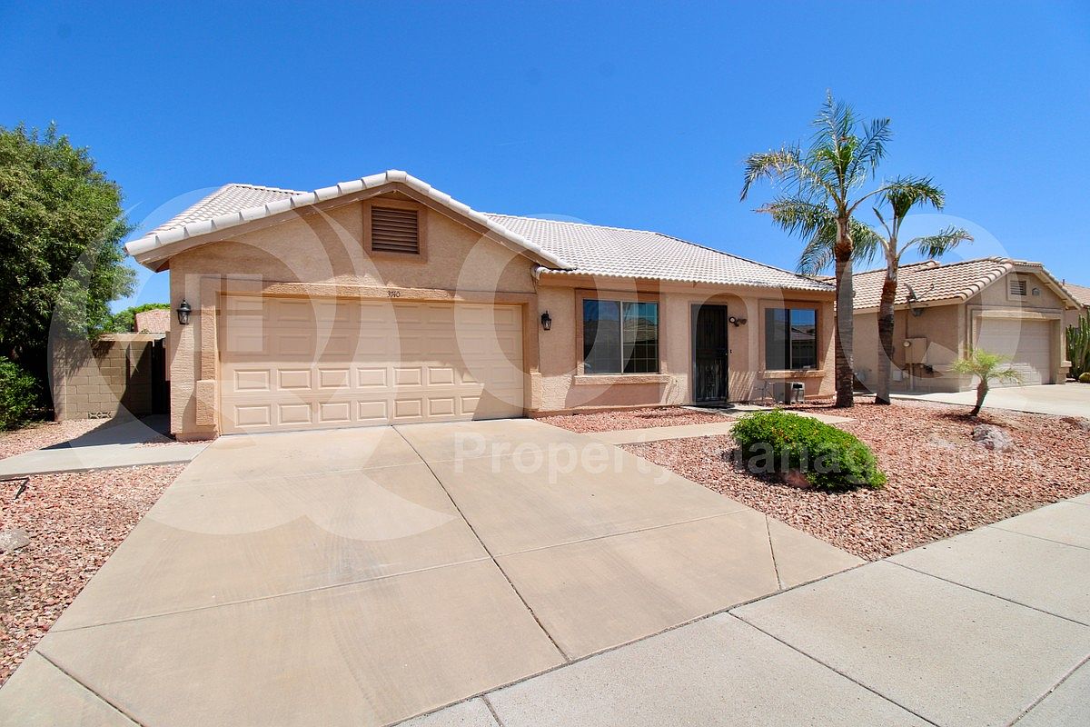 3740 W Charlotte Dr photo 2