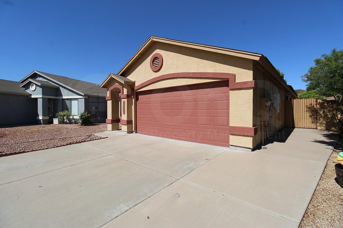 22623 N 31st Dr photo 2