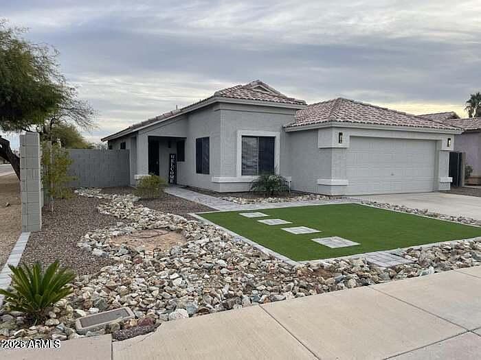 3101 W Louise Dr Phoenix, AZ 85027 photo 2
