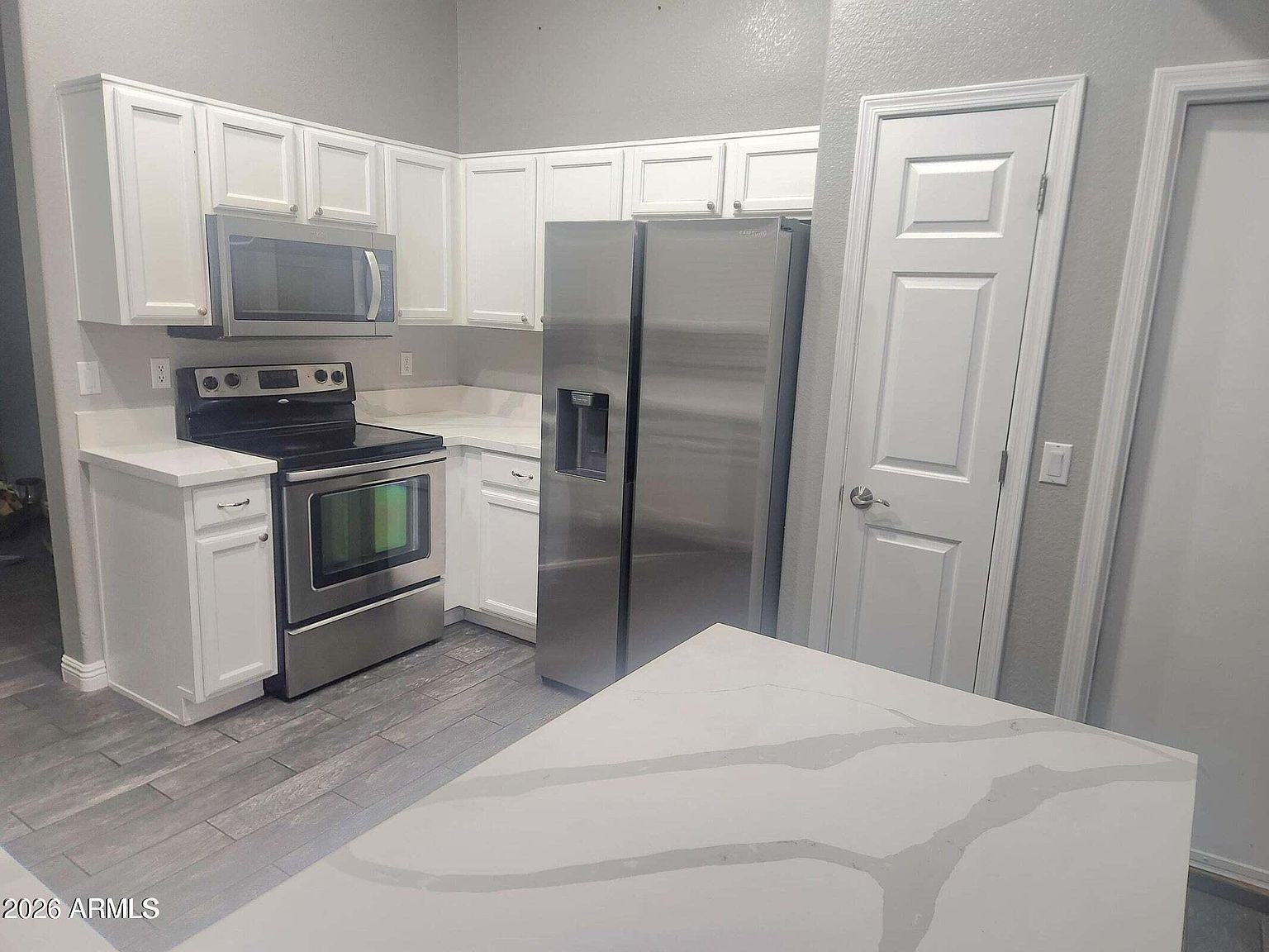 3101 W Louise Dr Phoenix, AZ 85027 photo 4