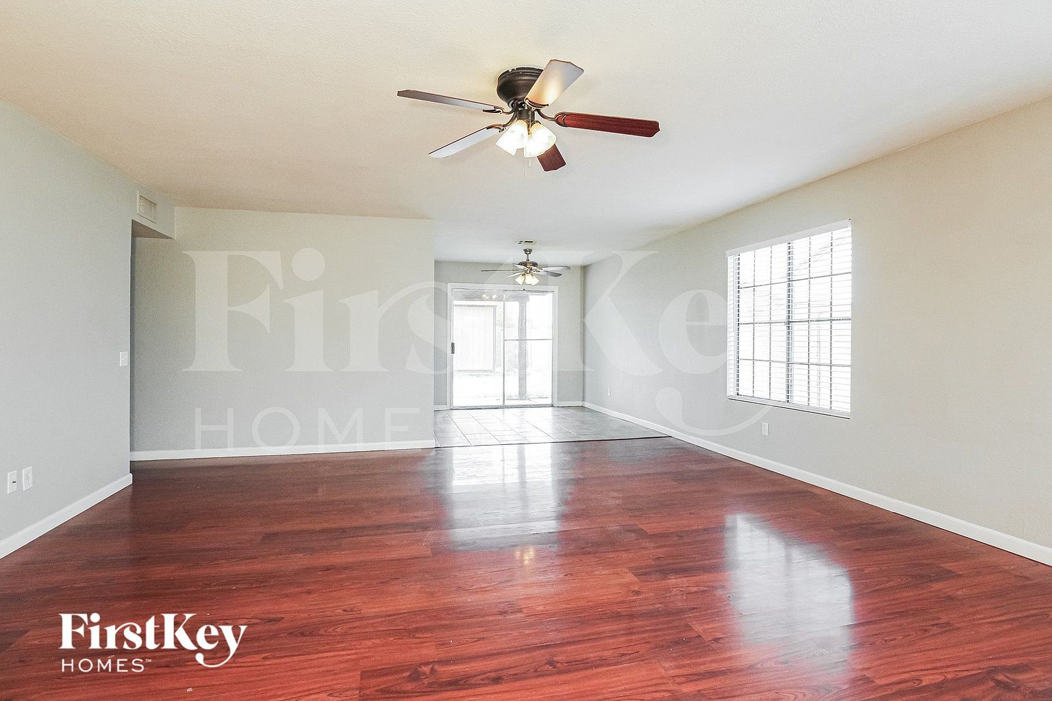 21036 N 34th Dr photo 4