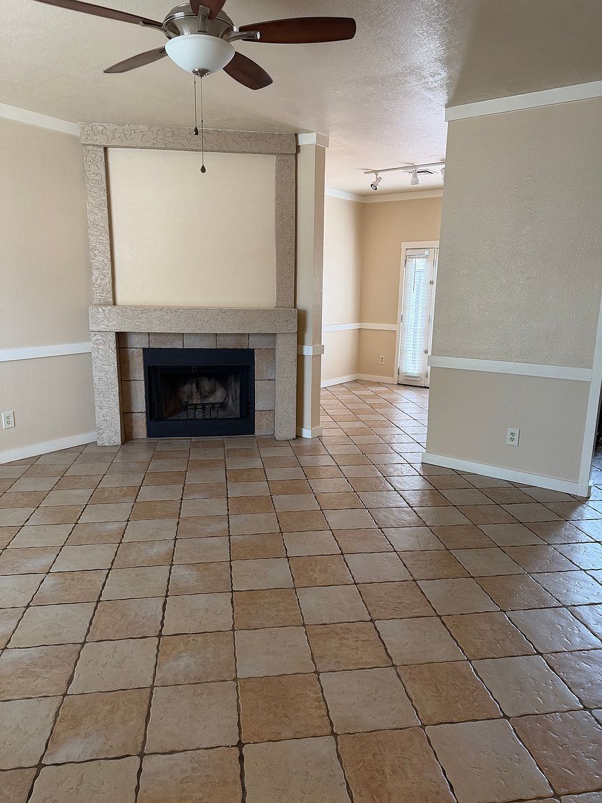 3431 W Kimberly Way photo 5