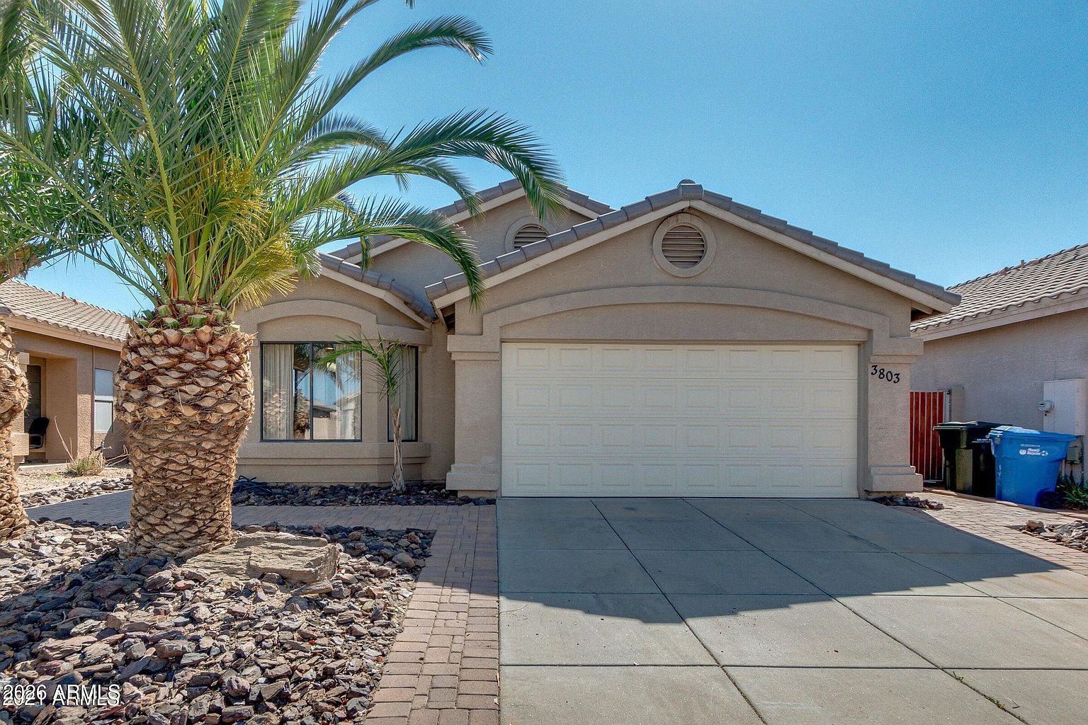 3803 W Blackhawk Dr