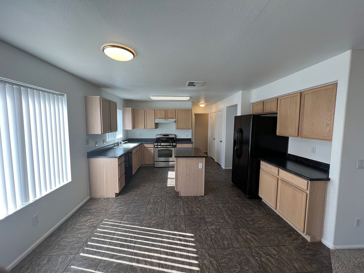 20401 N 37th Ave Glendale, AZ 85308 photo 2