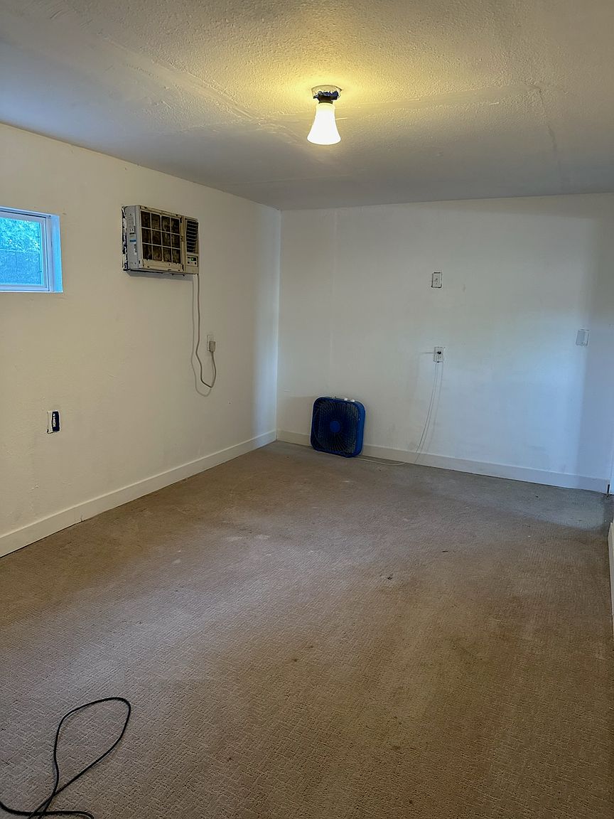 3502 W Lone Cactus Dr Glendale, AZ 85308 photo 4