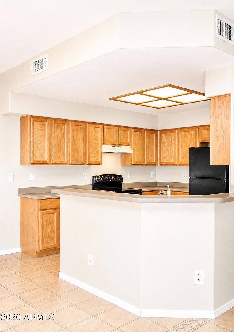 4917 W Behrend Dr Glendale, AZ 85308 photo 4