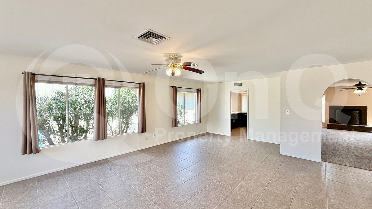 4415 W Morrow Dr photo 3