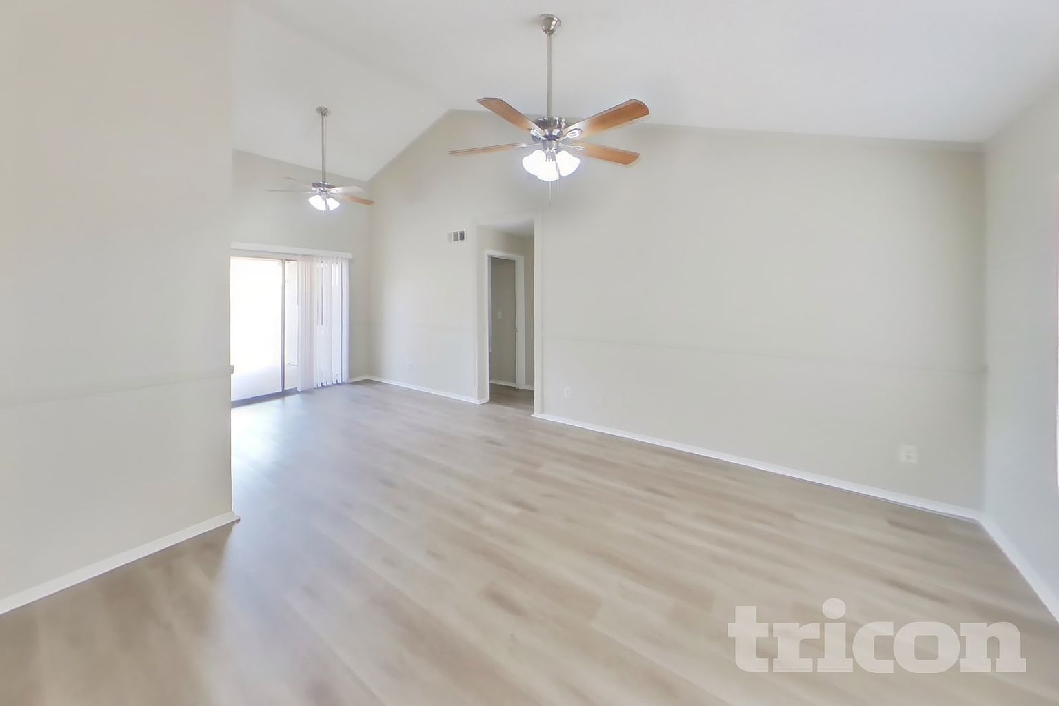 18815 N 45th Dr Glendale, AZ 85308 photo 4
