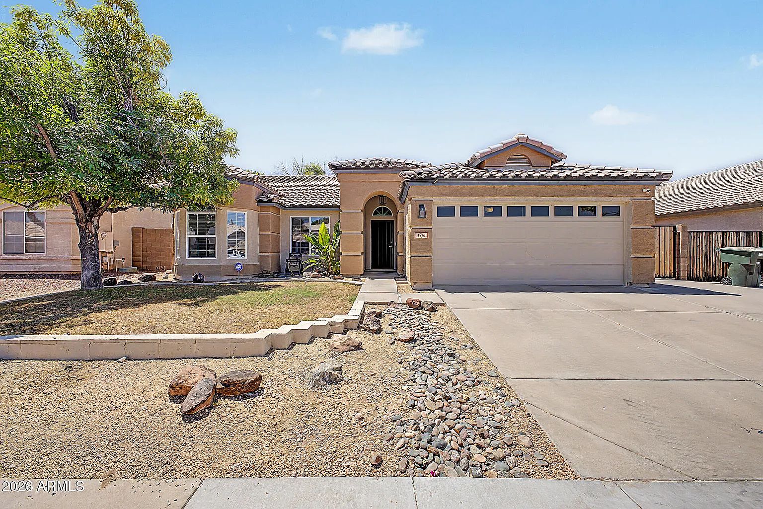 4761 W Ponderosa Ln photo 2