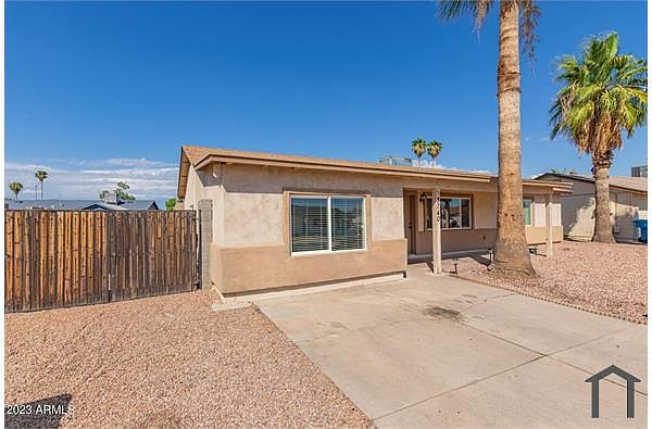 3140 W Villa Rita Dr Phoenix, AZ 85053 photo 2