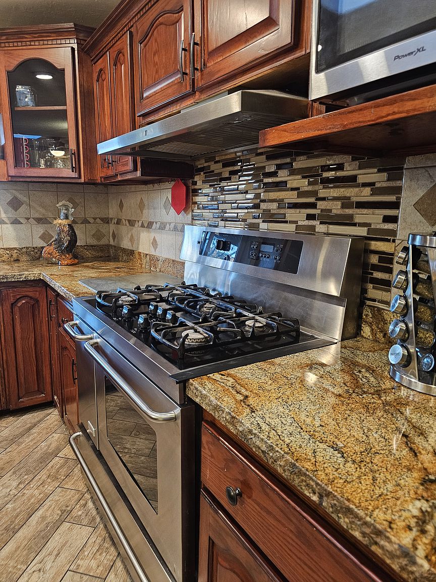 2911 W Campo Bello Dr photo 4