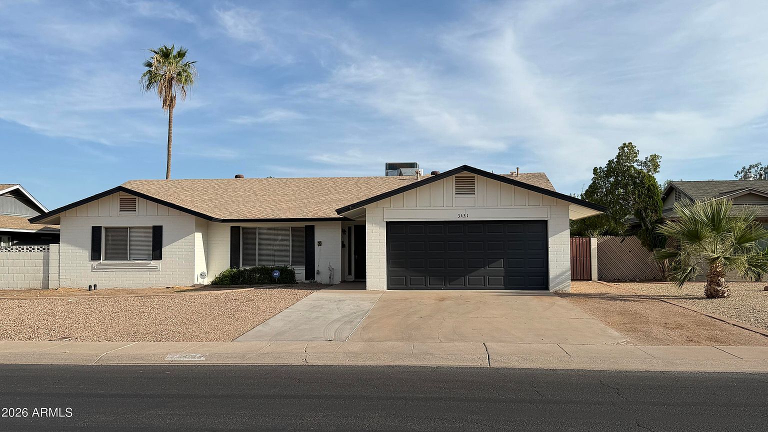 3431 W Acoma Dr Phoenix, AZ 85053 photo 2