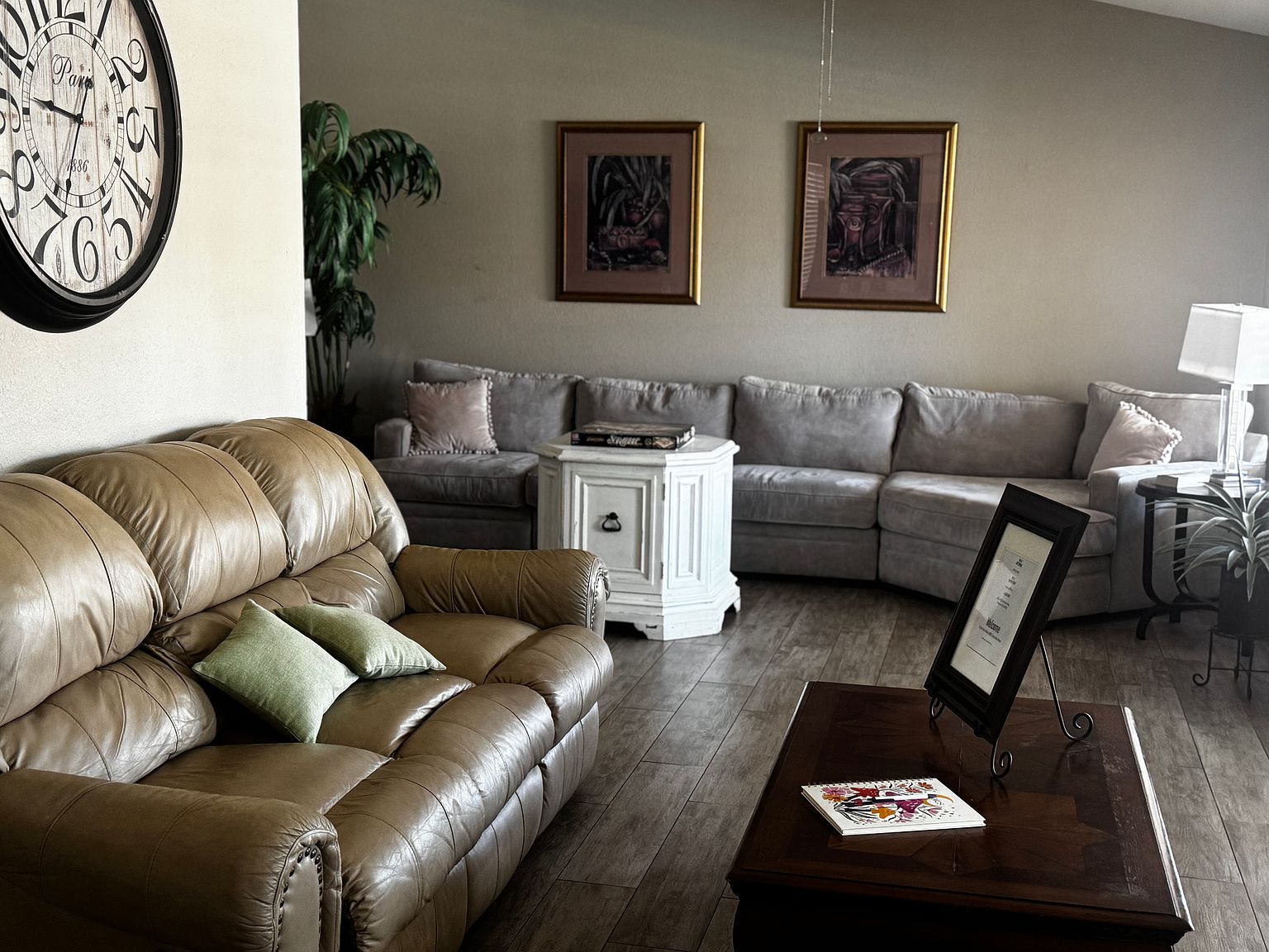 3834 W Carol Ann Way photo 4