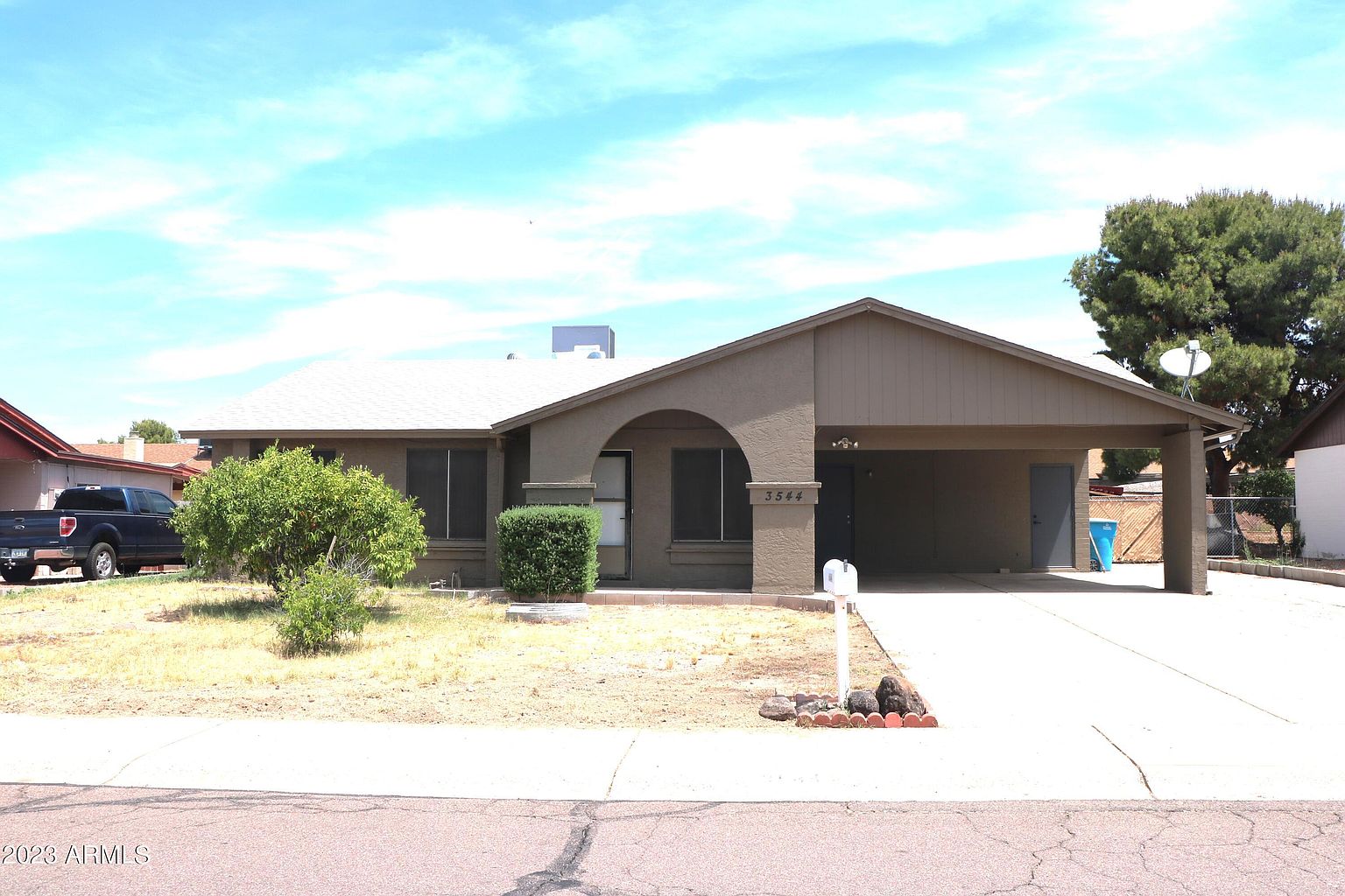 3544 W Charleston Ave photo 3