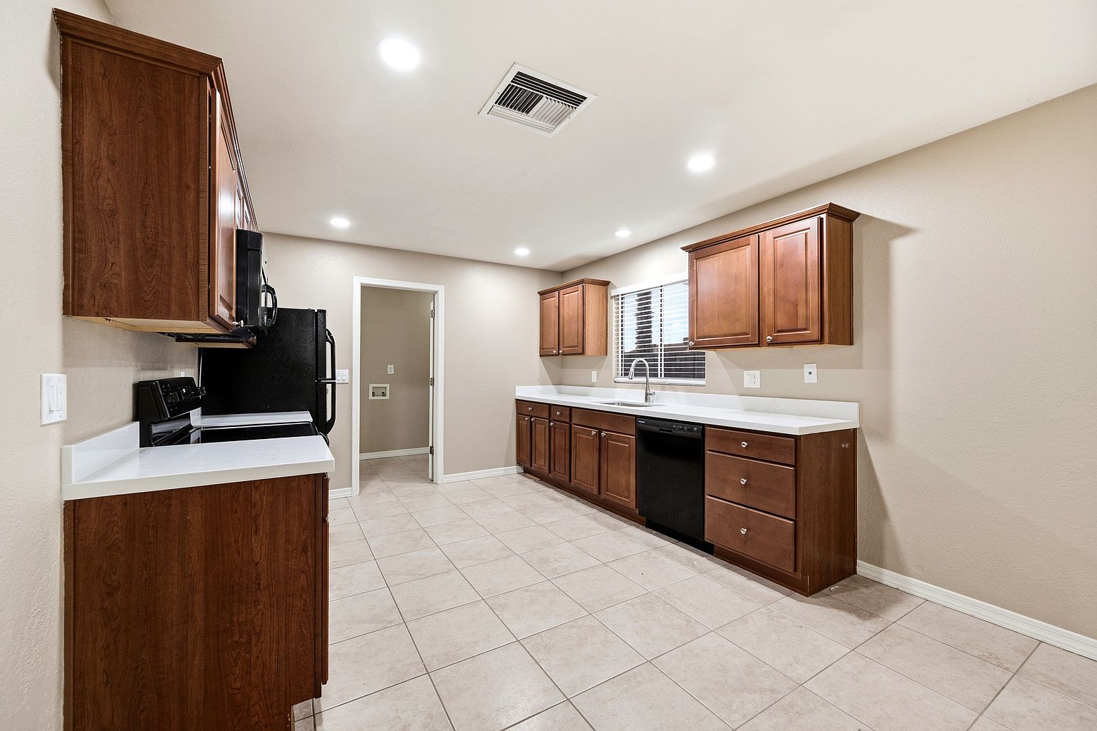 4726 W Wagoner Rd photo 5