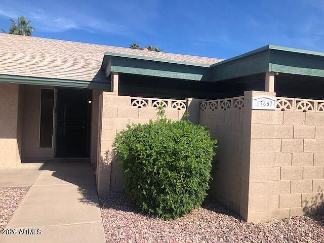 17657 N Lindner Dr