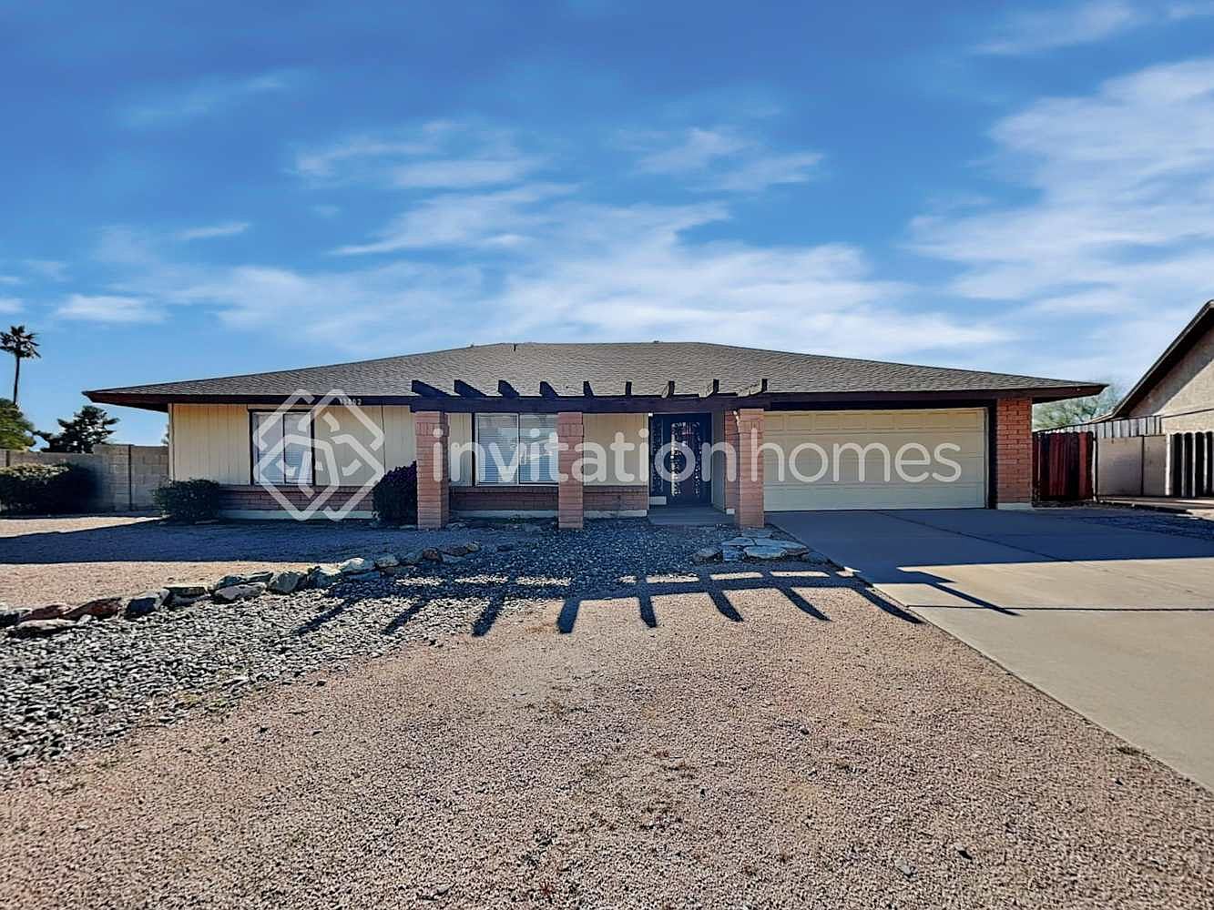 13802 N 45th Ave Glendale, AZ 85306 photo 3