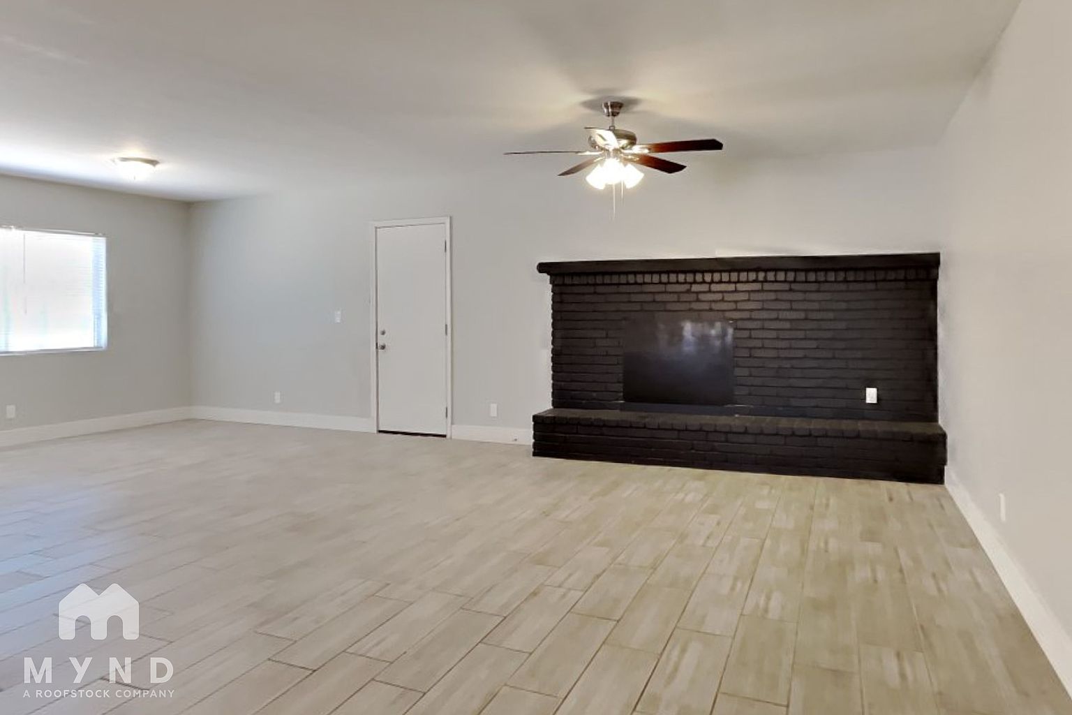 4561 W Boca Raton Rd Glendale, AZ 85306 photo 2