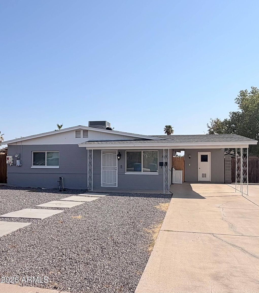3033 W Caribbean Ln photo 2