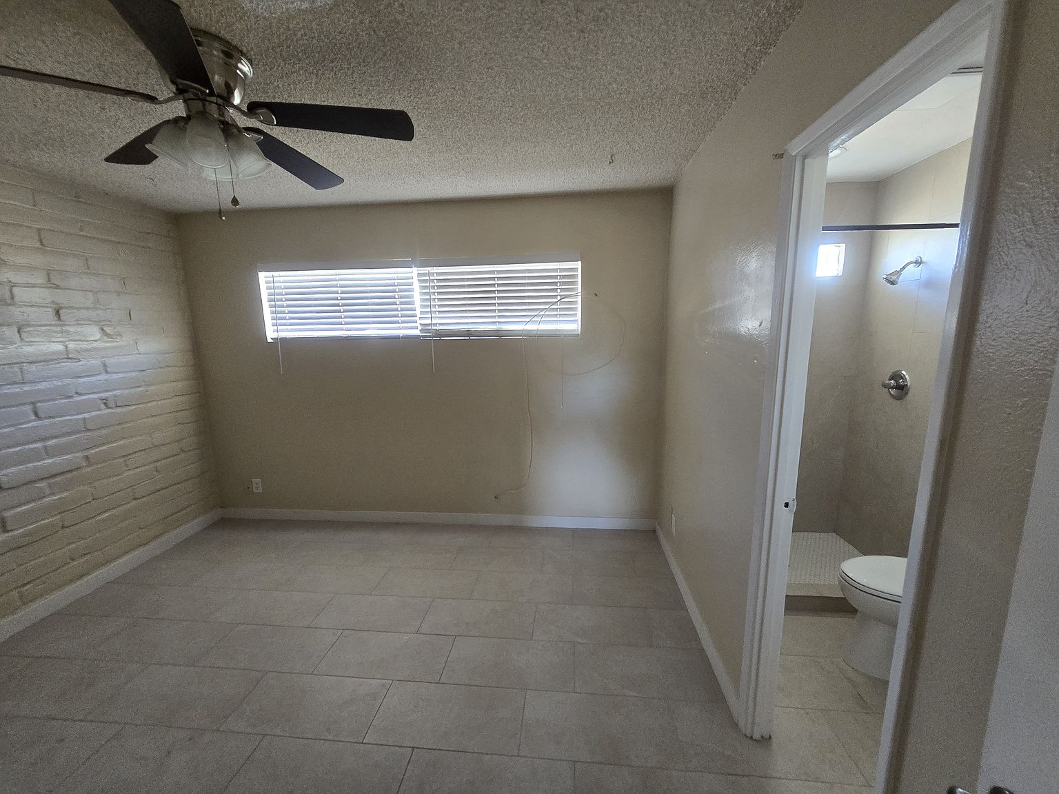 14602 N 30th Dr Phoenix, AZ 85053 photo 2