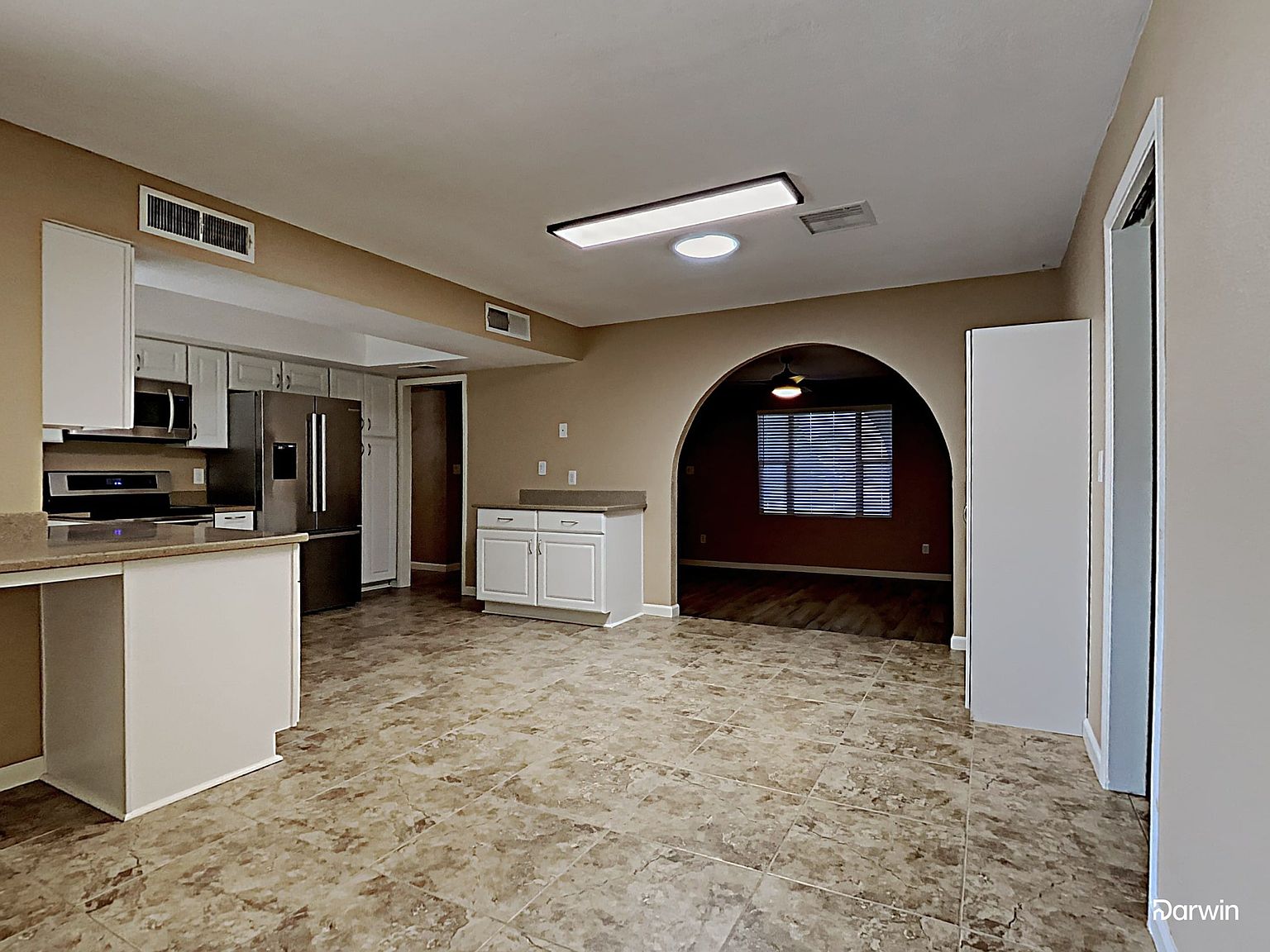 12229 N 47th Ln photo 2