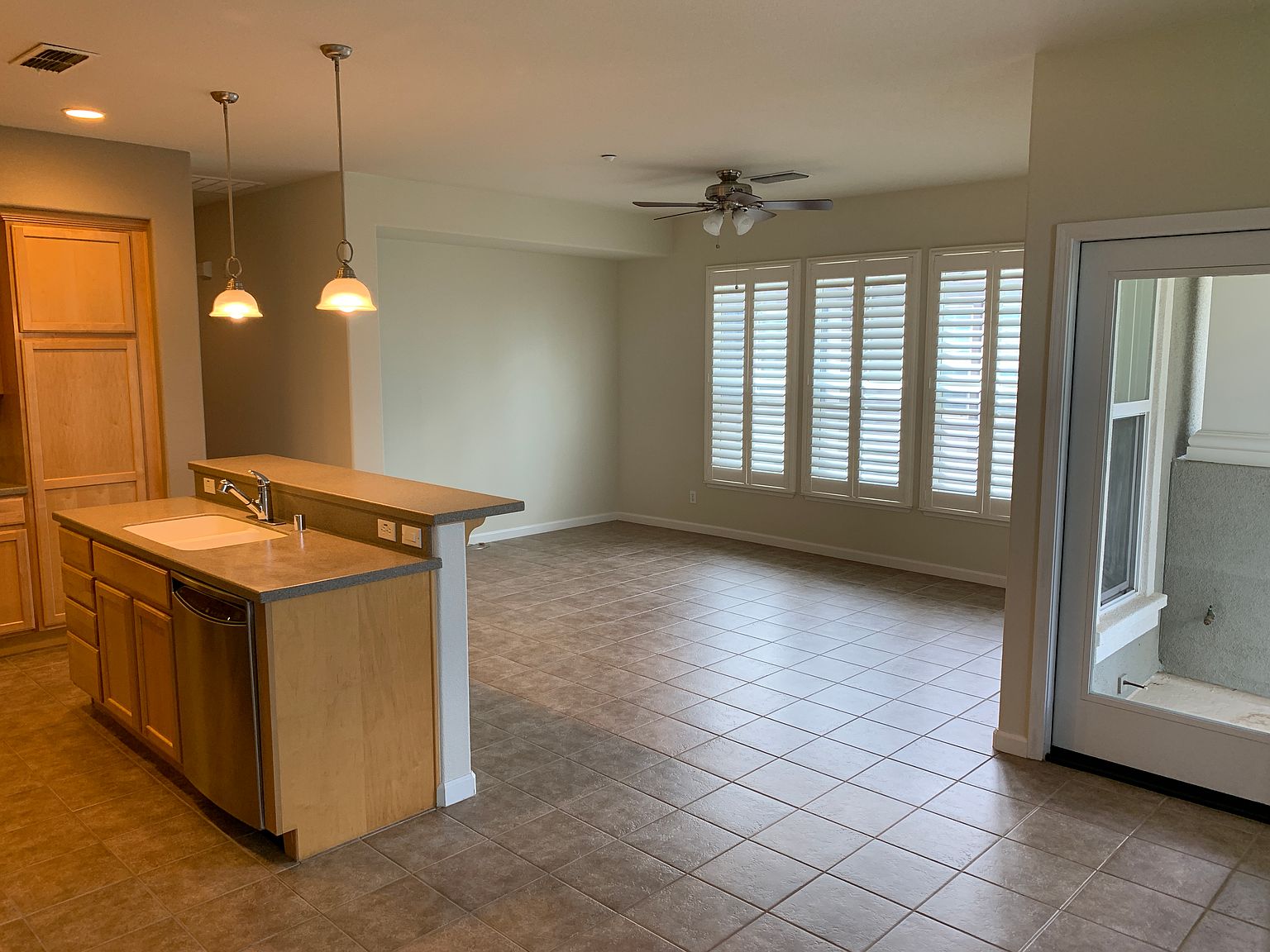 20 S Alonsa Ln photo 4