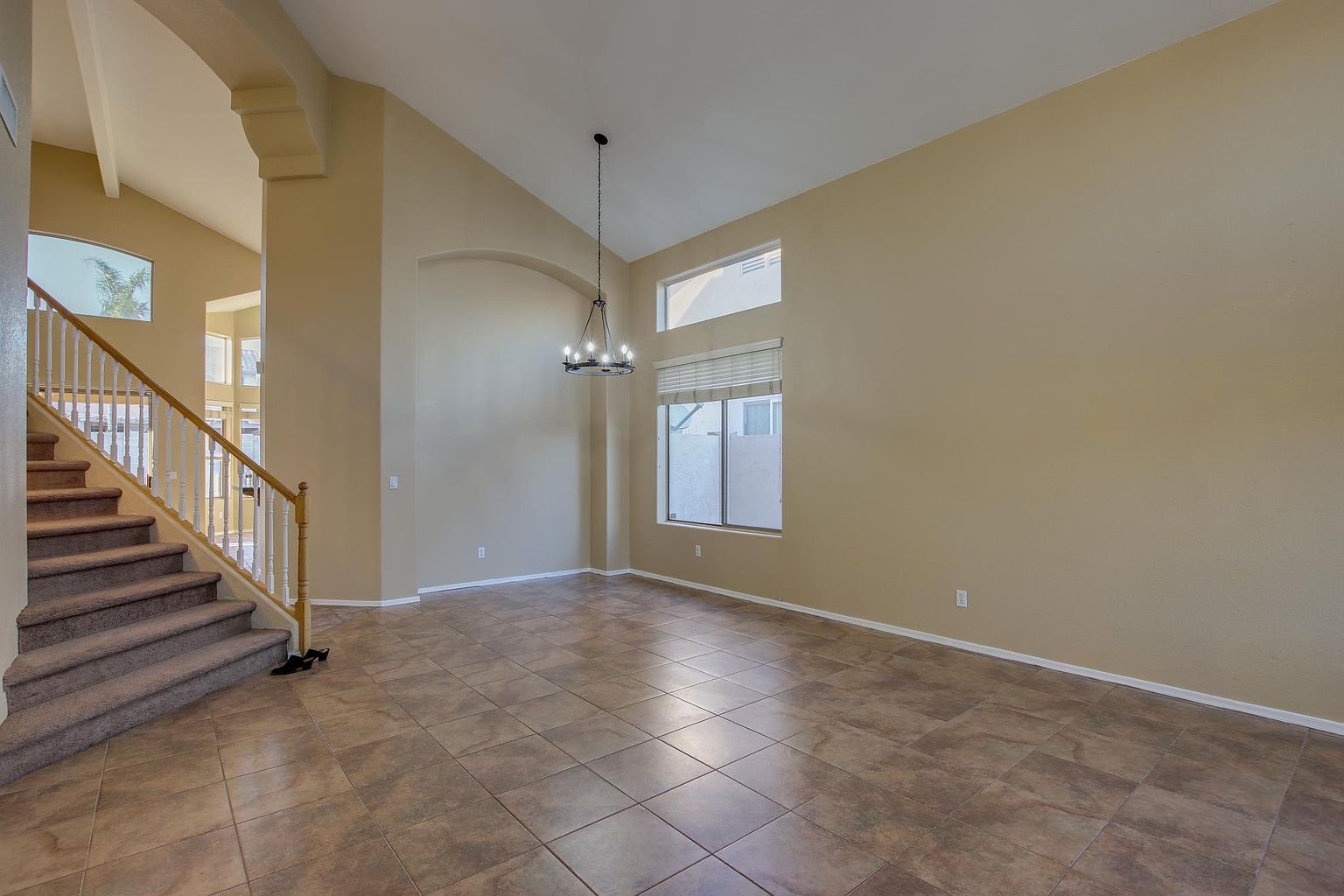 516 W Anderson Ave photo 4