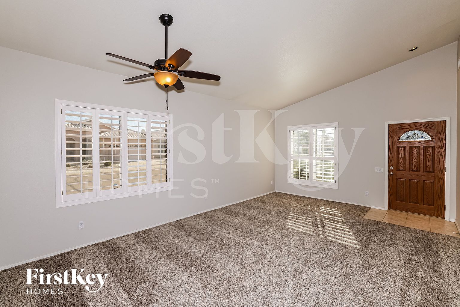 1102 W Monte Cristo Ave Phoenix, AZ 85023 photo 2