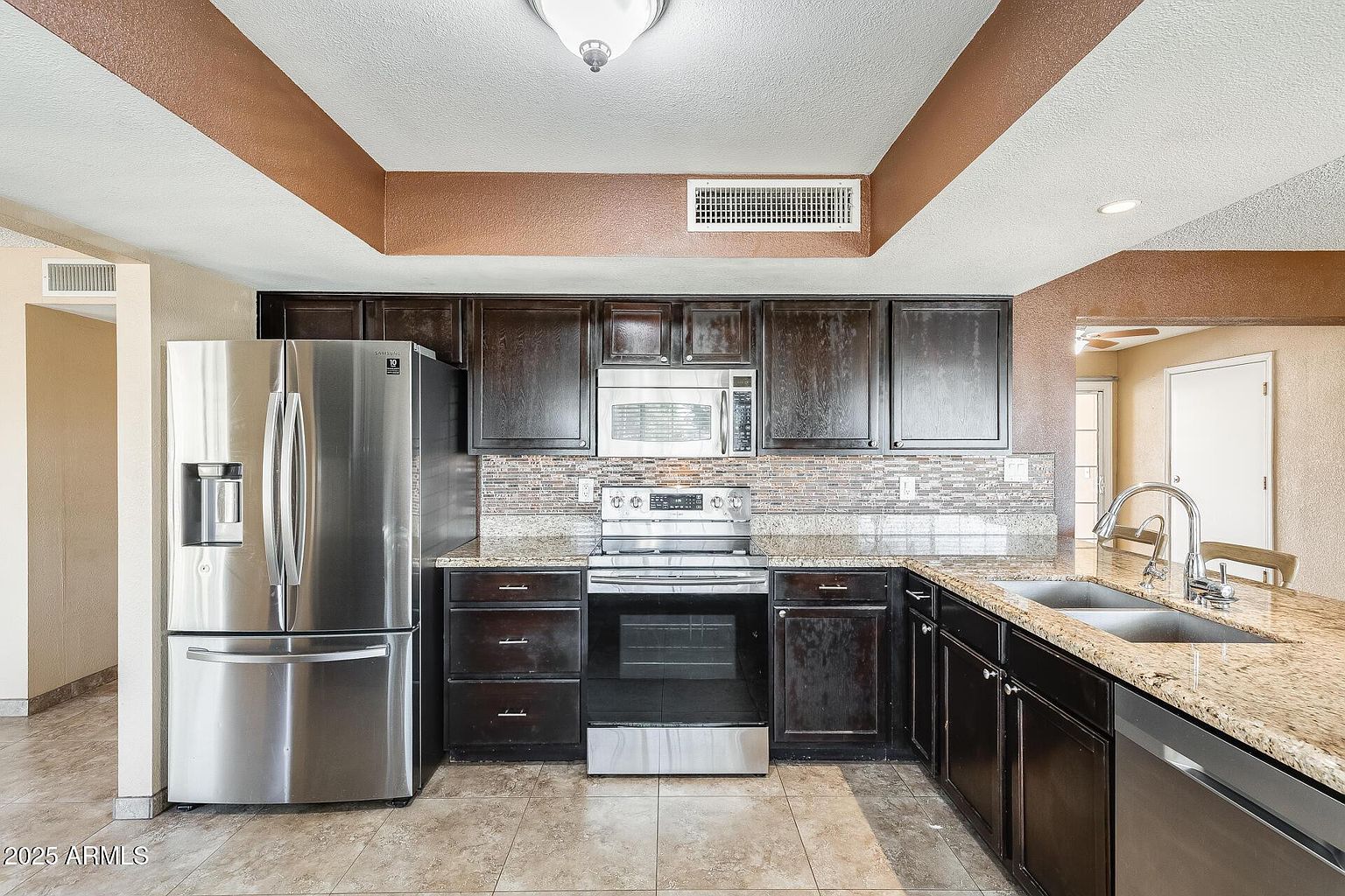 17633 N 15th Ave Phoenix, AZ 85023 photo 4