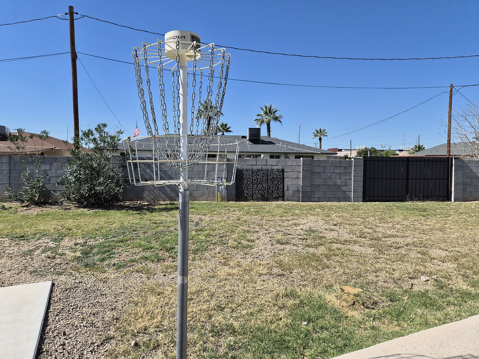 2401 W Angela Dr photo 4