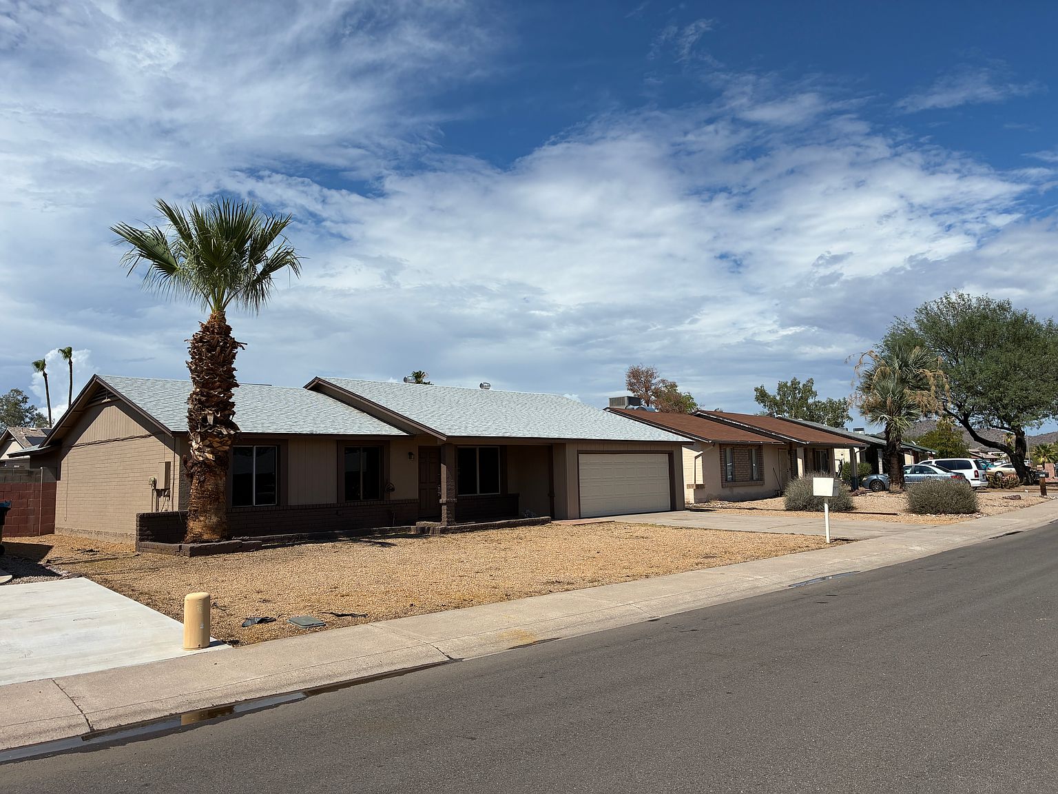 602 W Wickieup Ln Phoenix, AZ 85027 photo 5