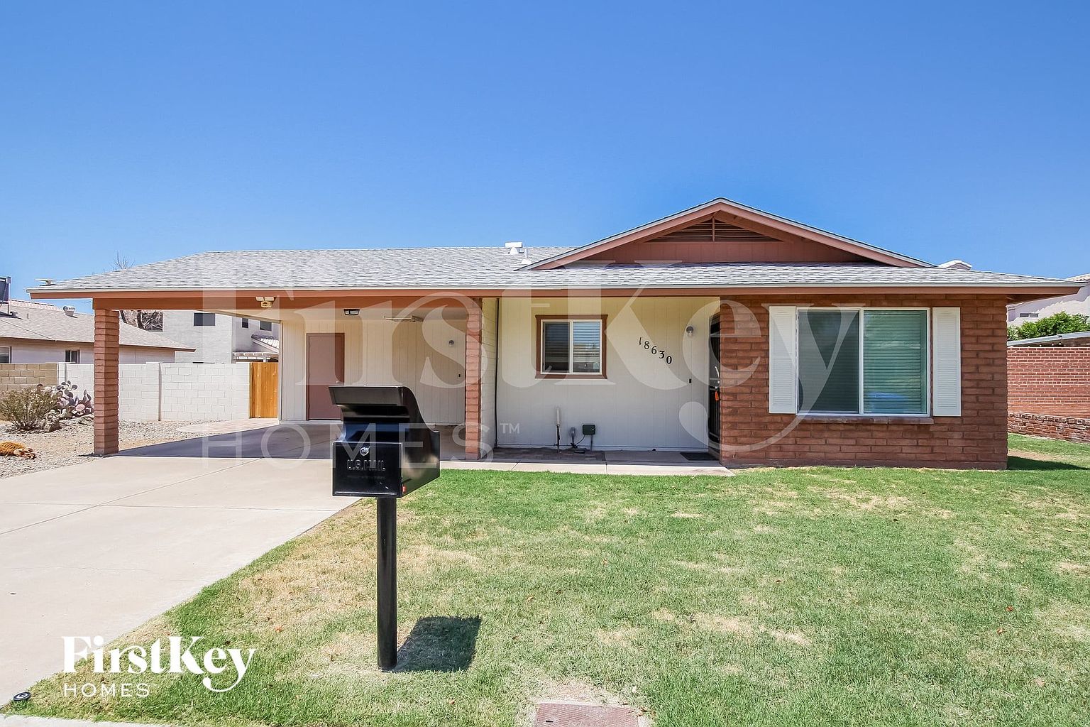 18630 N 17th Ave Phoenix, AZ 85027 photo 2