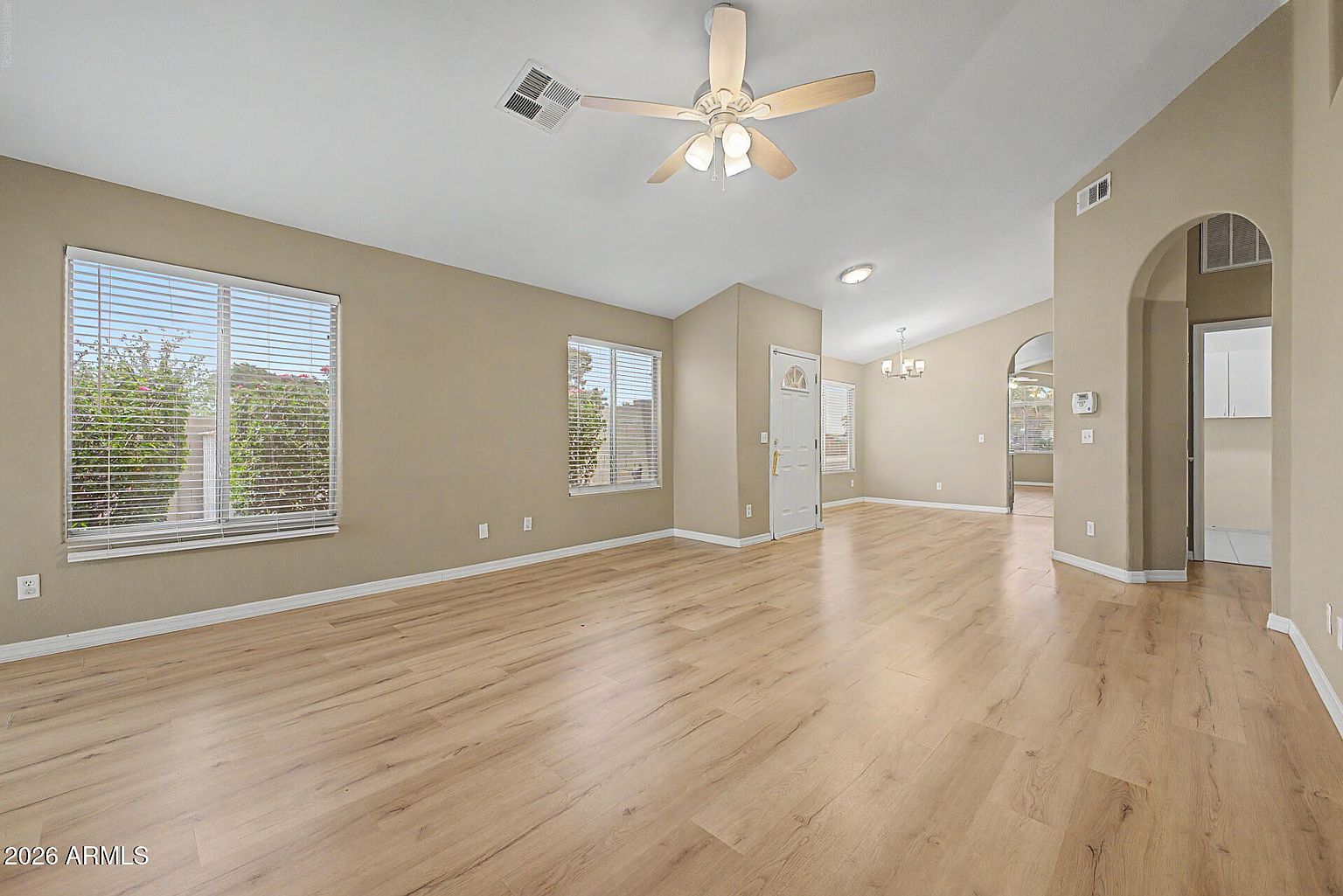 19003 N 12th Dr Phoenix, AZ 85027 photo 5