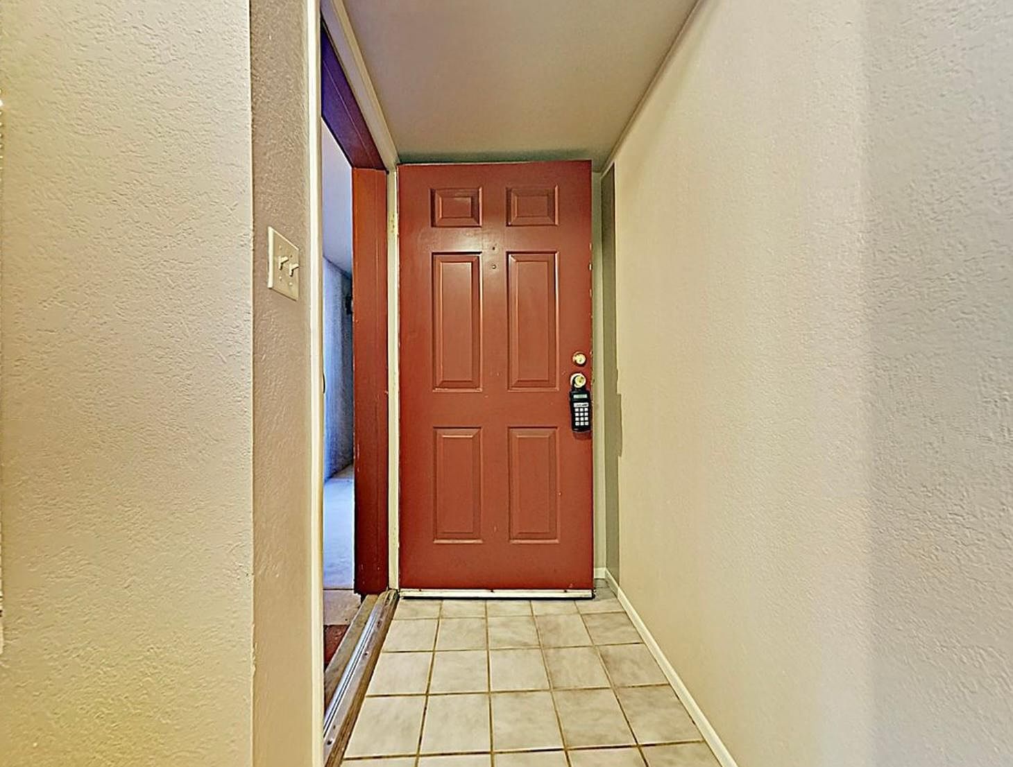 18811 N 19th Ave Phoenix, AZ 85027 photo 2