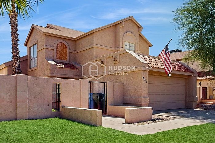 441 E Taro Ln photo 3