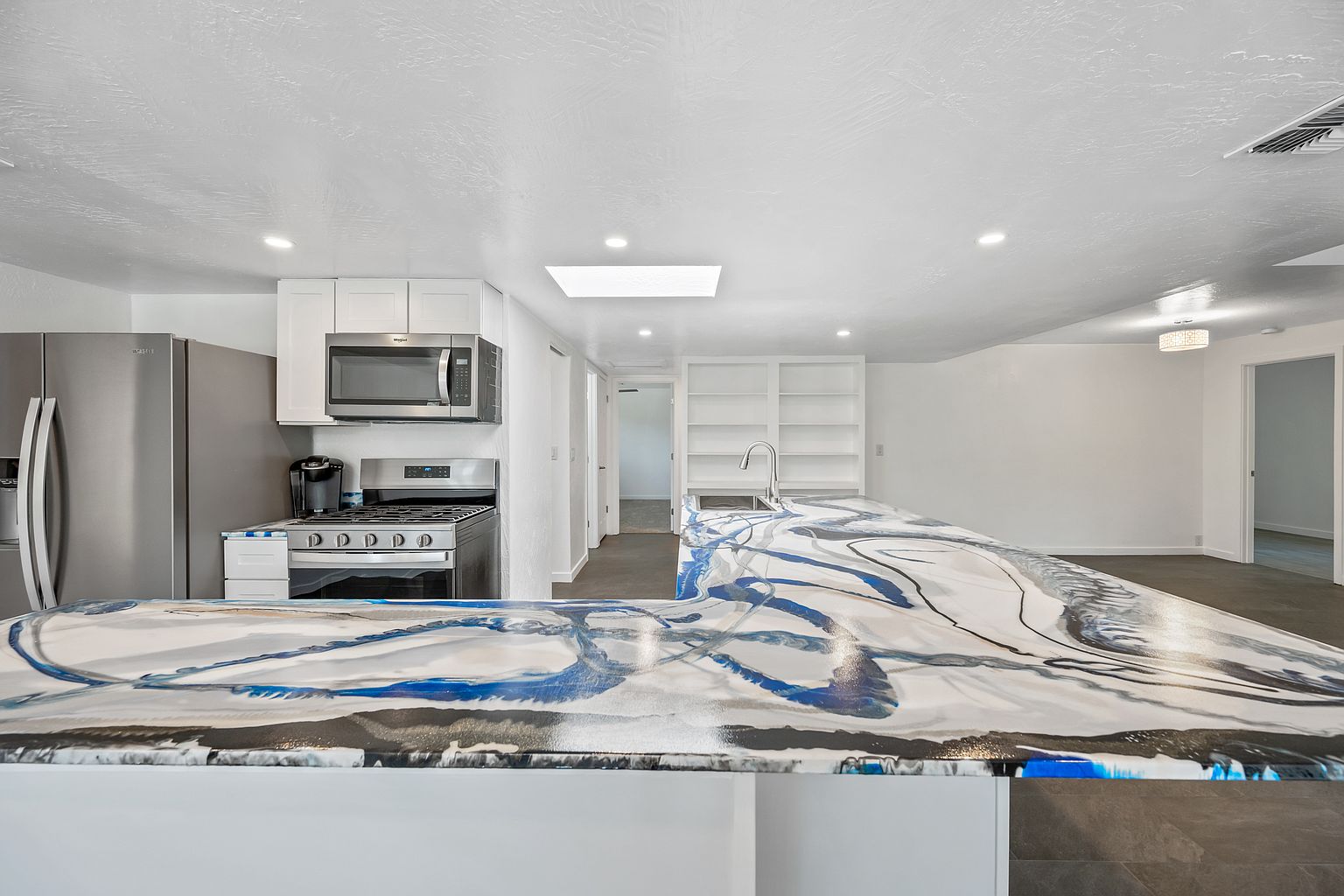 36975 N Sunset Trl photo 2