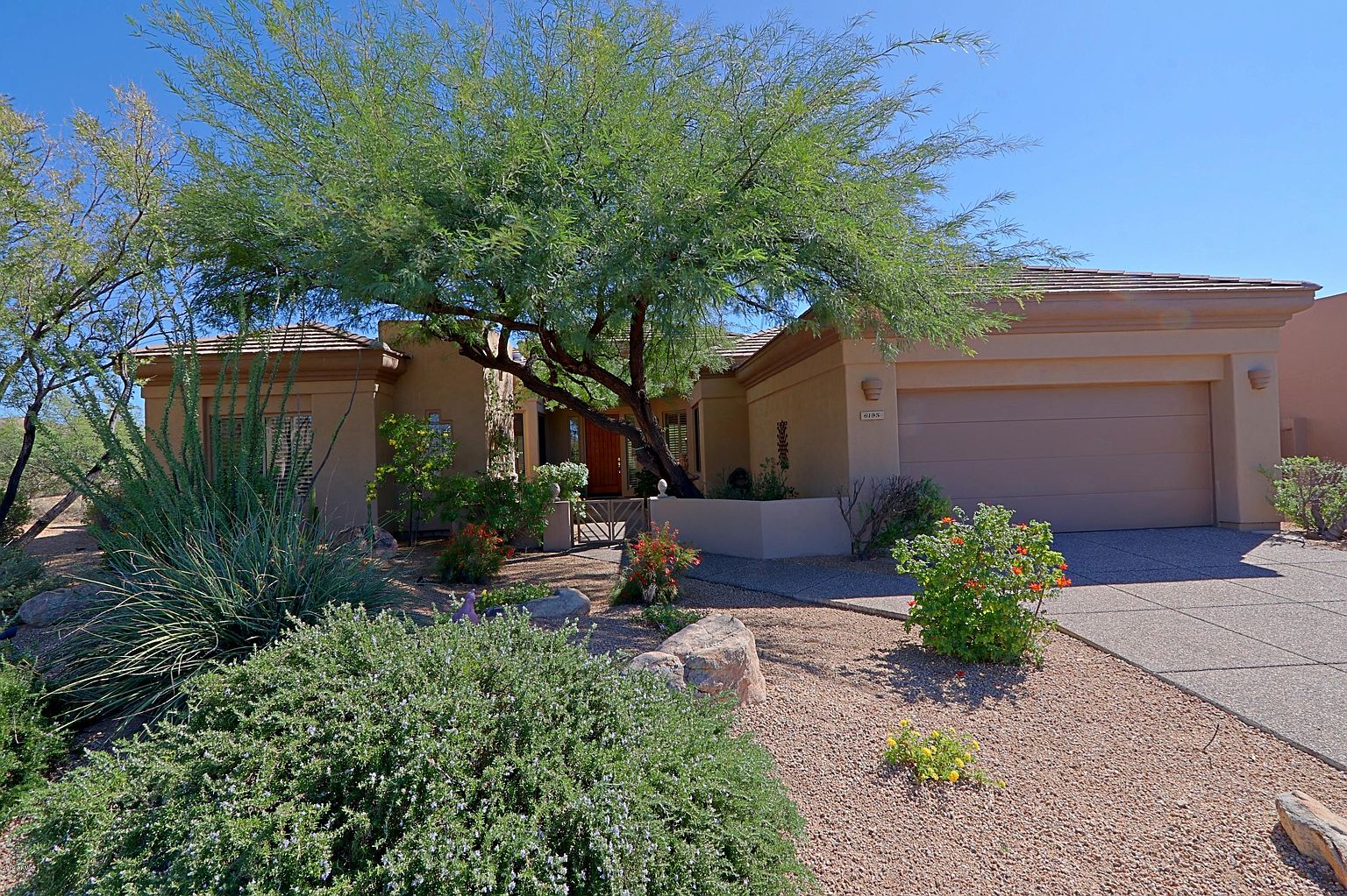 6193 E BRILLIANT SKY Drive photo 3