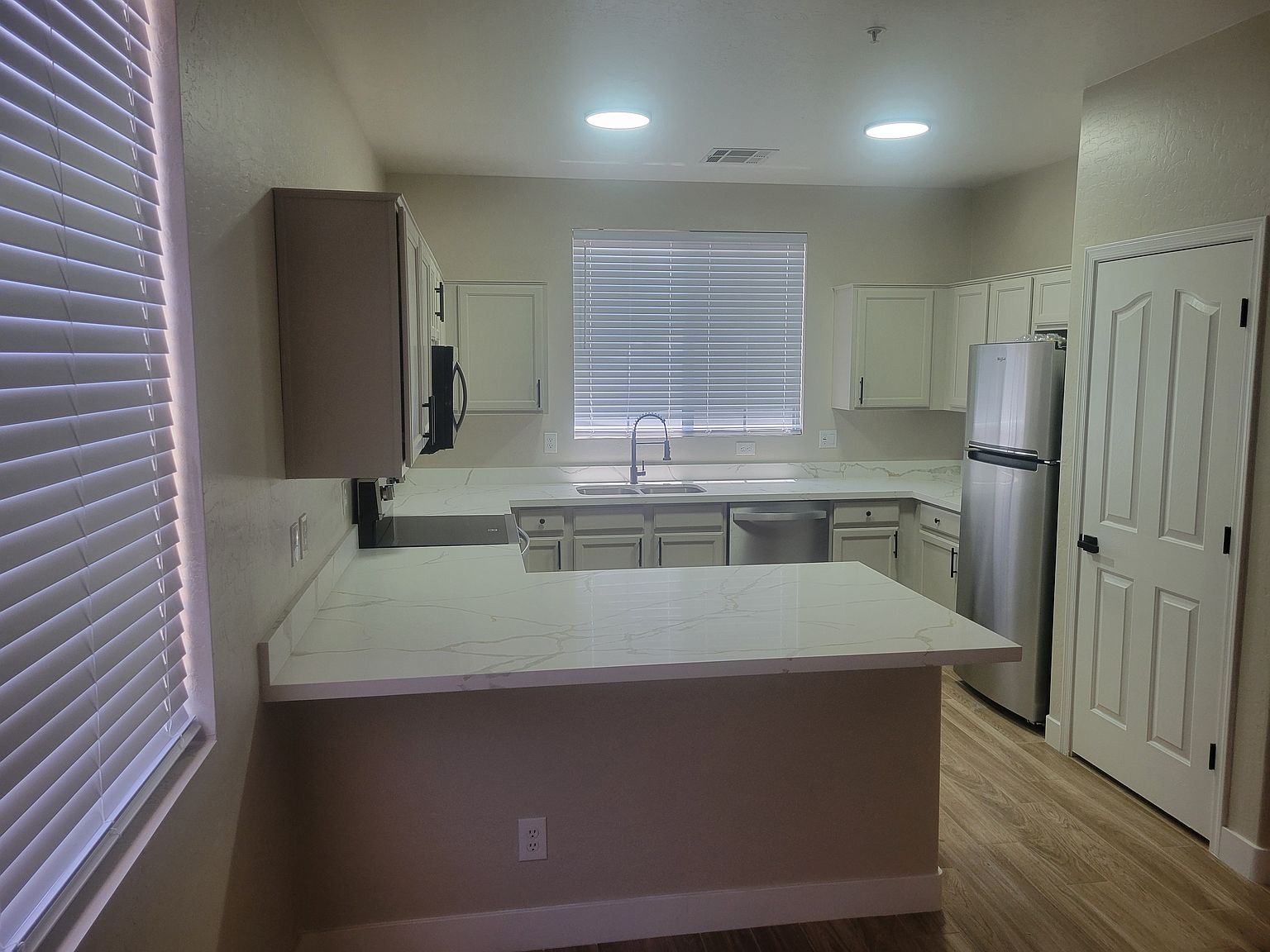 7288 E Desert Vista Rd photo 5