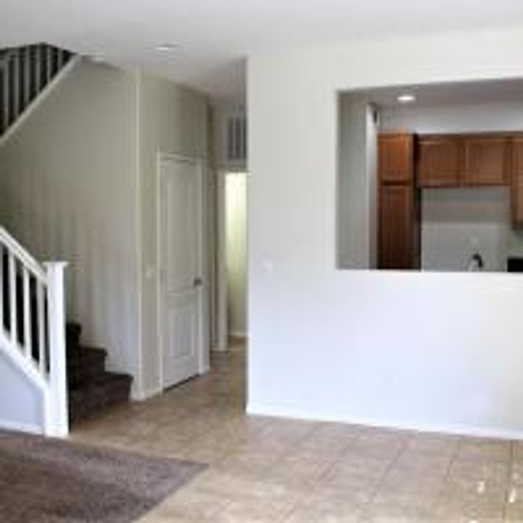 29178 Portland Ct photo 5