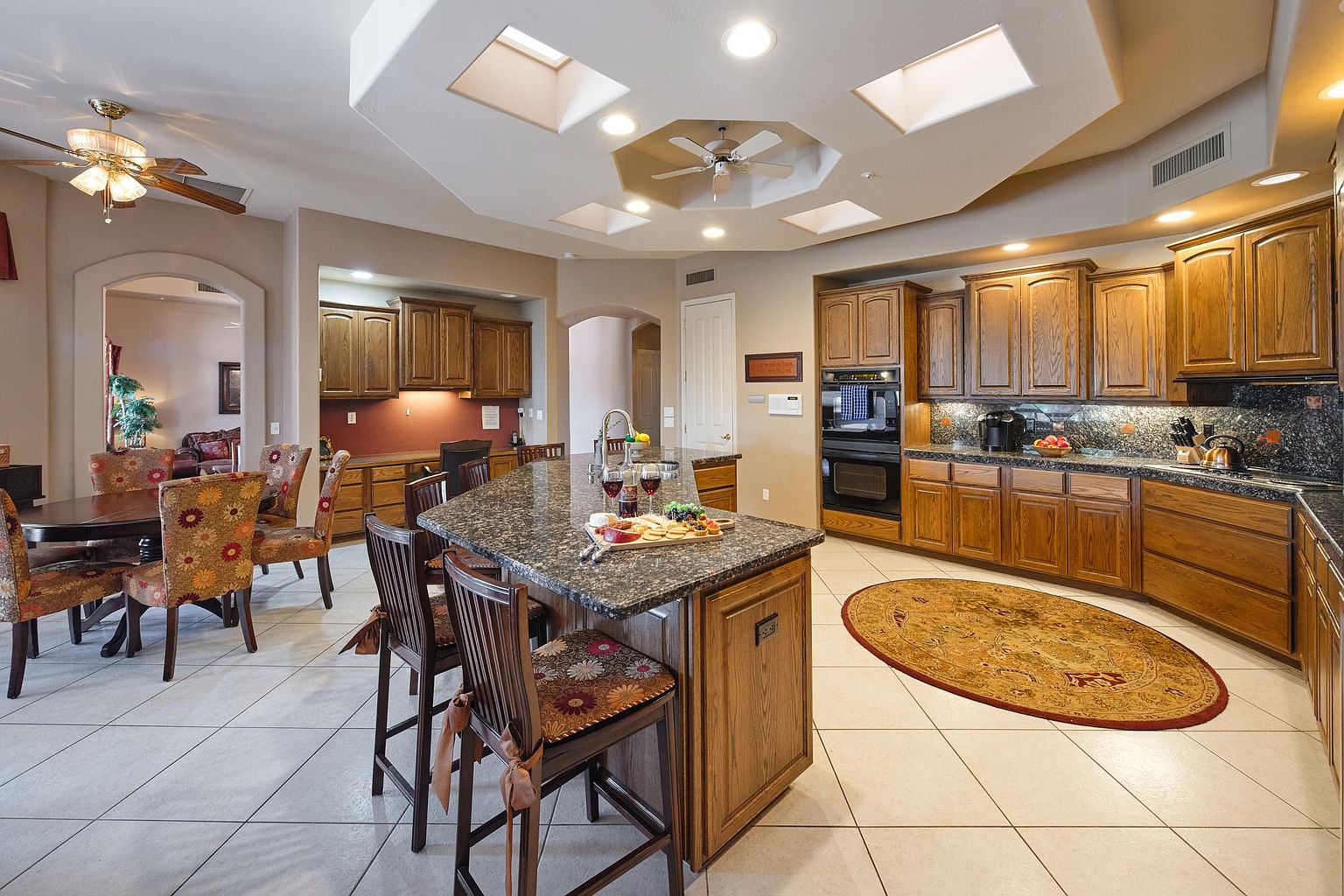 25550 N Wrangler Rd Scottsdale, AZ 85255 photo 3