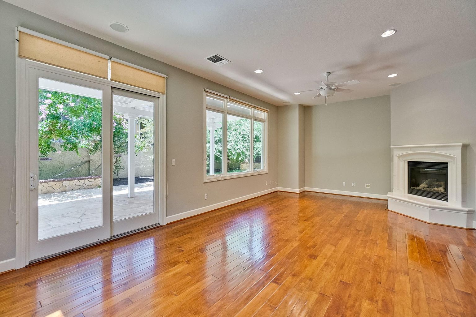 4220 Wilkie Way photo 3