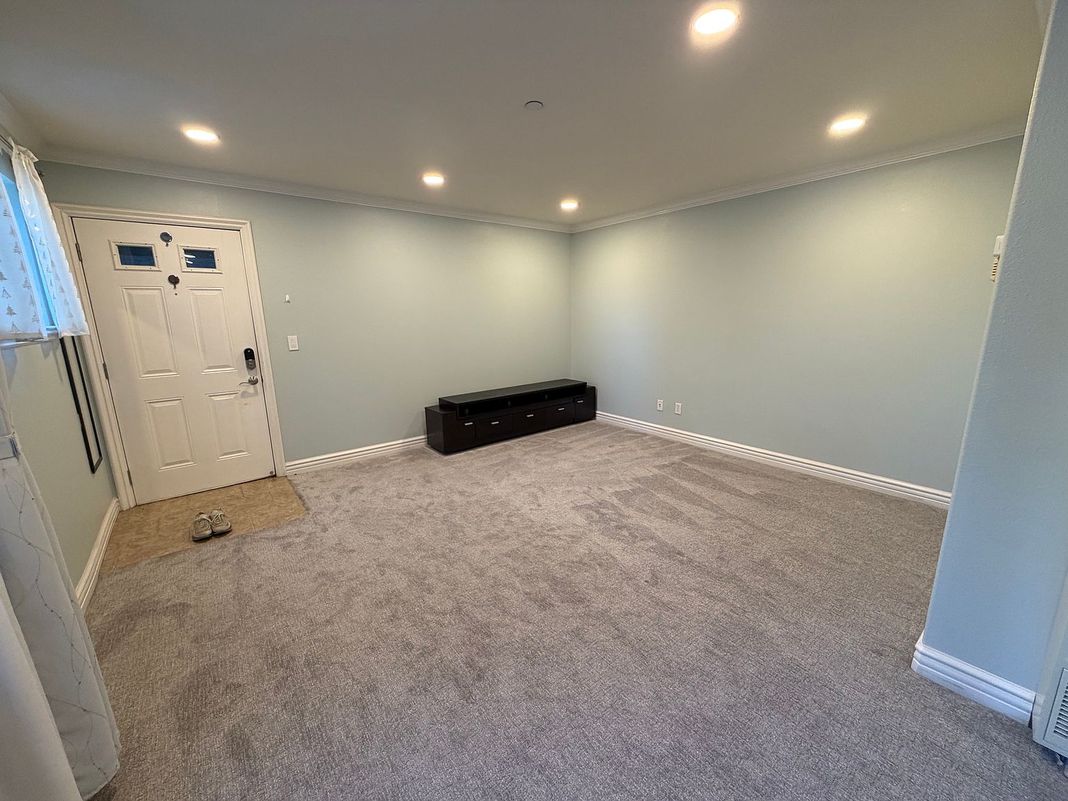 2600 Cortez Dr Santa Clara, CA 95051 photo 2