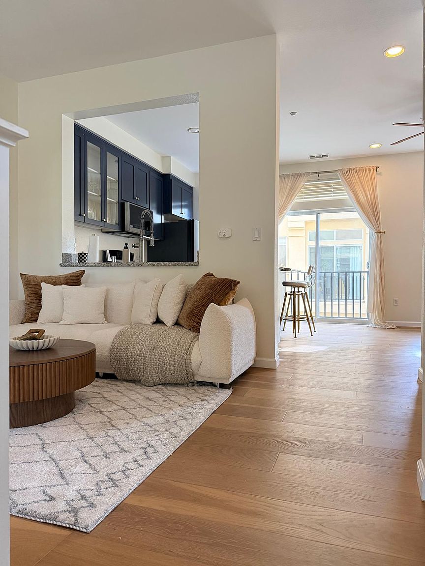181 Bel Air Ct photo 4