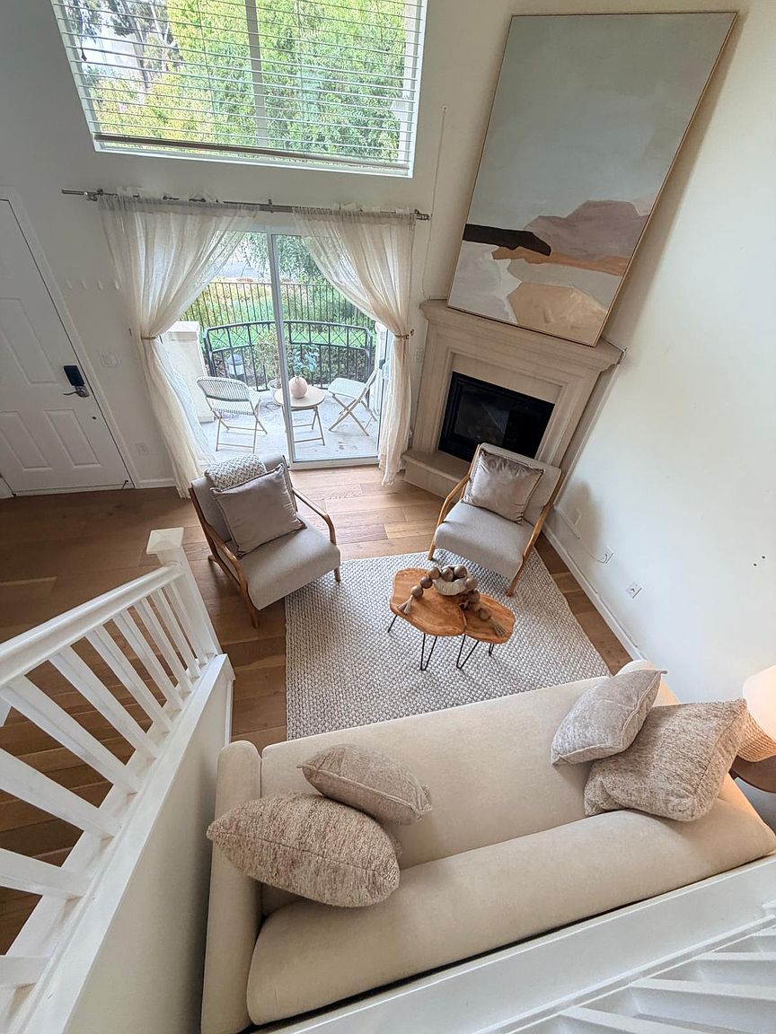 181 Bel Air Ct photo 2