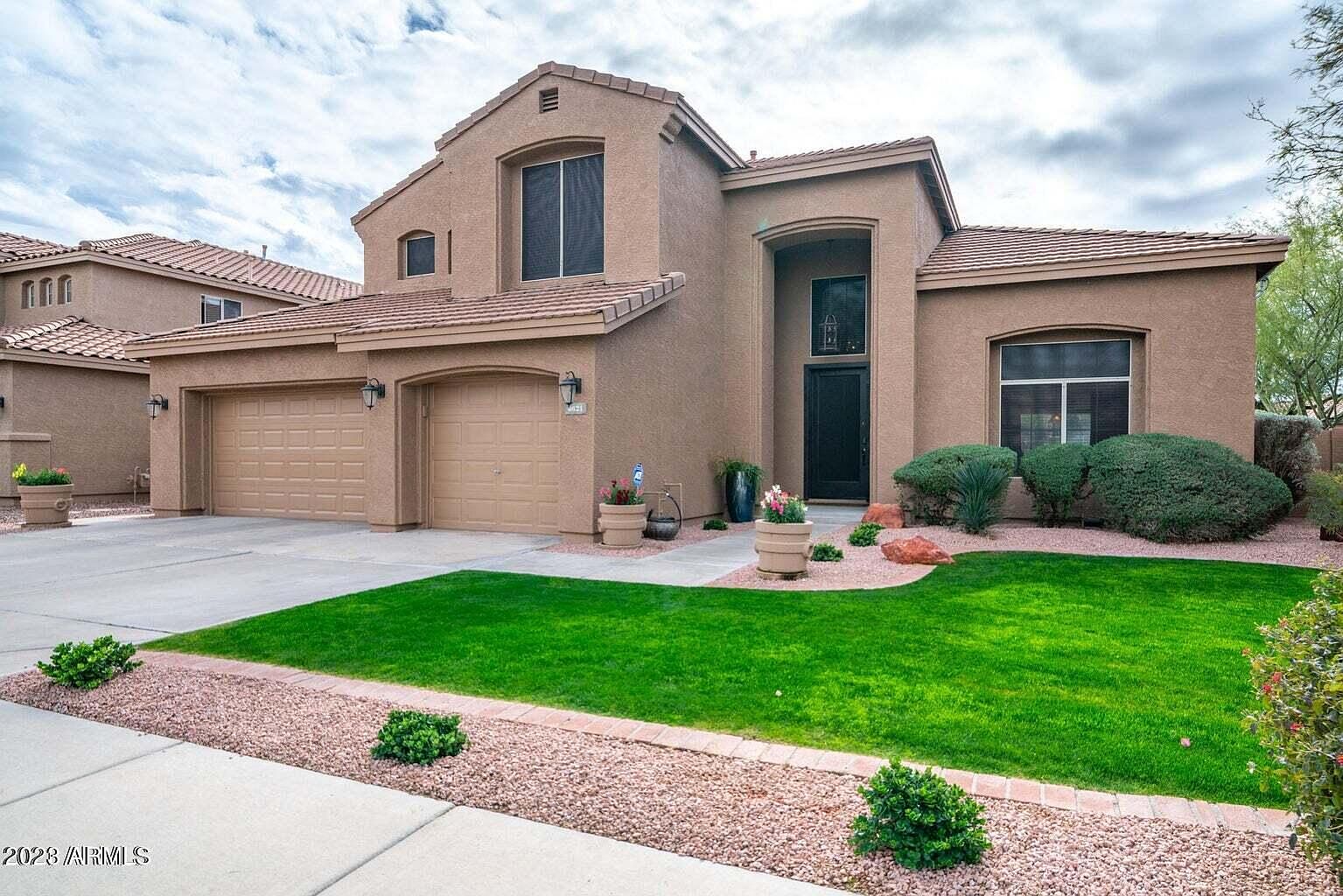 4621 E Kirkland Rd Phoenix, AZ 85050 photo 2